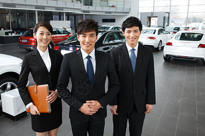 酒店門童與會展服務(wù)的專業(yè)融合 打造卓越賓客體驗(yàn)